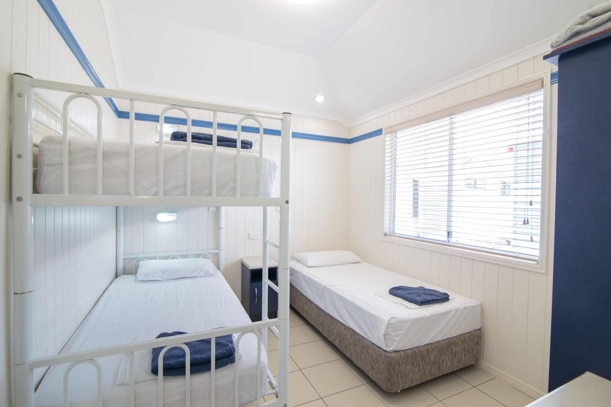 Maroochydore Cabins Hotell Exteriör bild